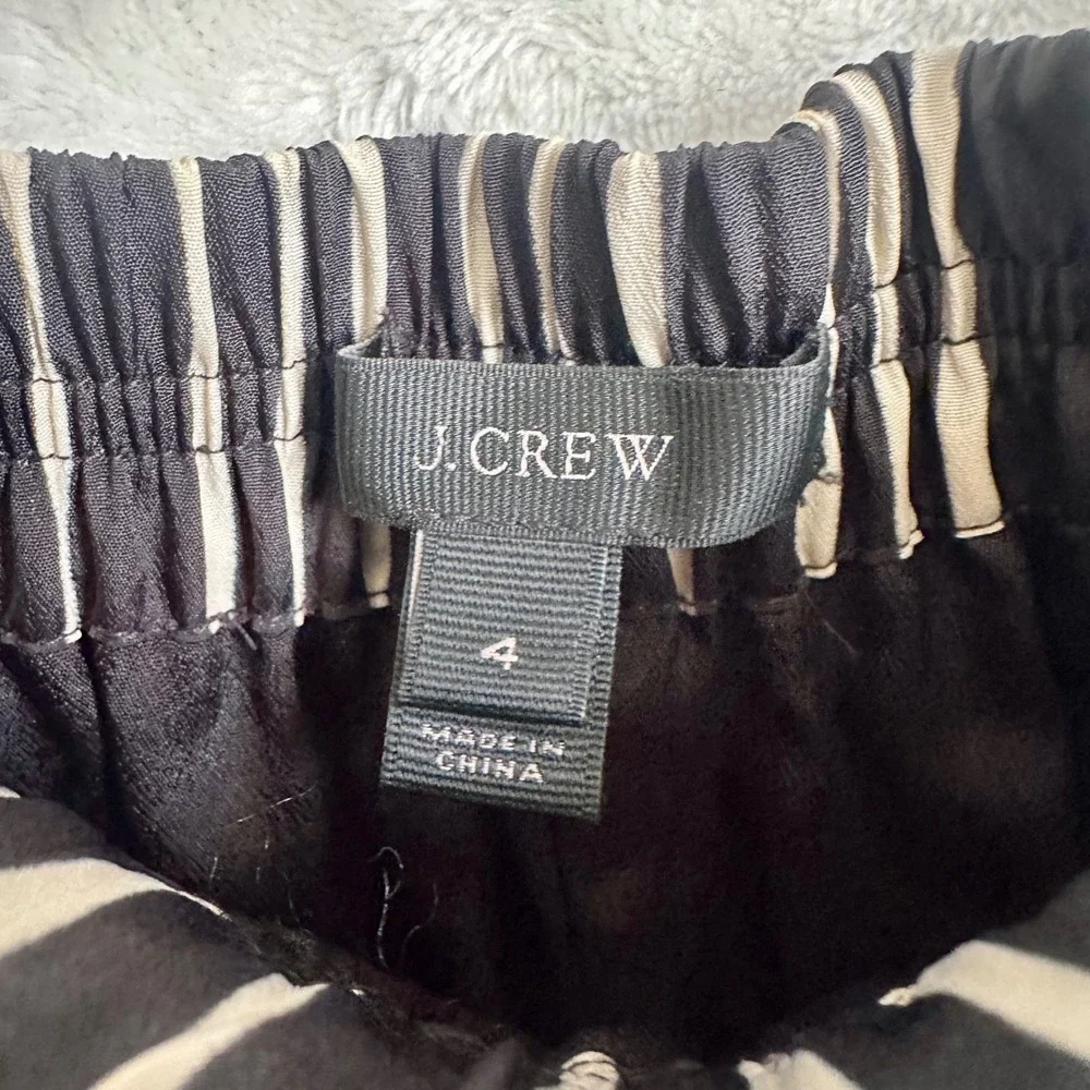 J.Crew Black White Vertical‎ Stripe Pleated Midi Skirt Size 4 Lined